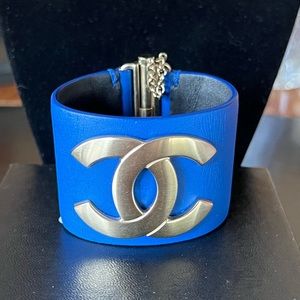 Chanel 18C Blue Leather Cuff Bracelet Big CC Light Gold Hardware 6” Like New